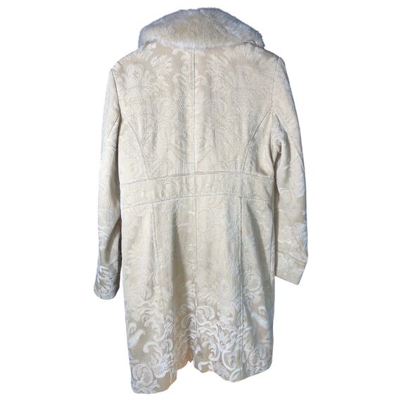Chadwick’s women’s vintage tapestry coat with faux fur lined collar cream M - Picture 5 of 5